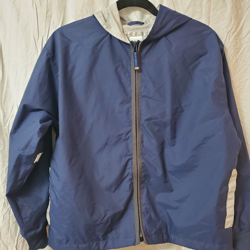 NIKE BOYS LINED HOODED JACKET